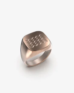 ANELLO CHEVALIER QUADRATO SMUSSATO IN ORO
