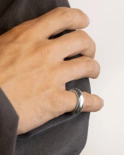 ANELLO FEDE BOLD MATERIC CON PIETRE NERE