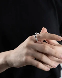ANELLO PIERCING BOLD IN ARGENTO
