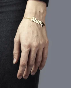 BRACCIALE PERSONALIZZABILE CON NOME TRAFORO CON FORZATINA