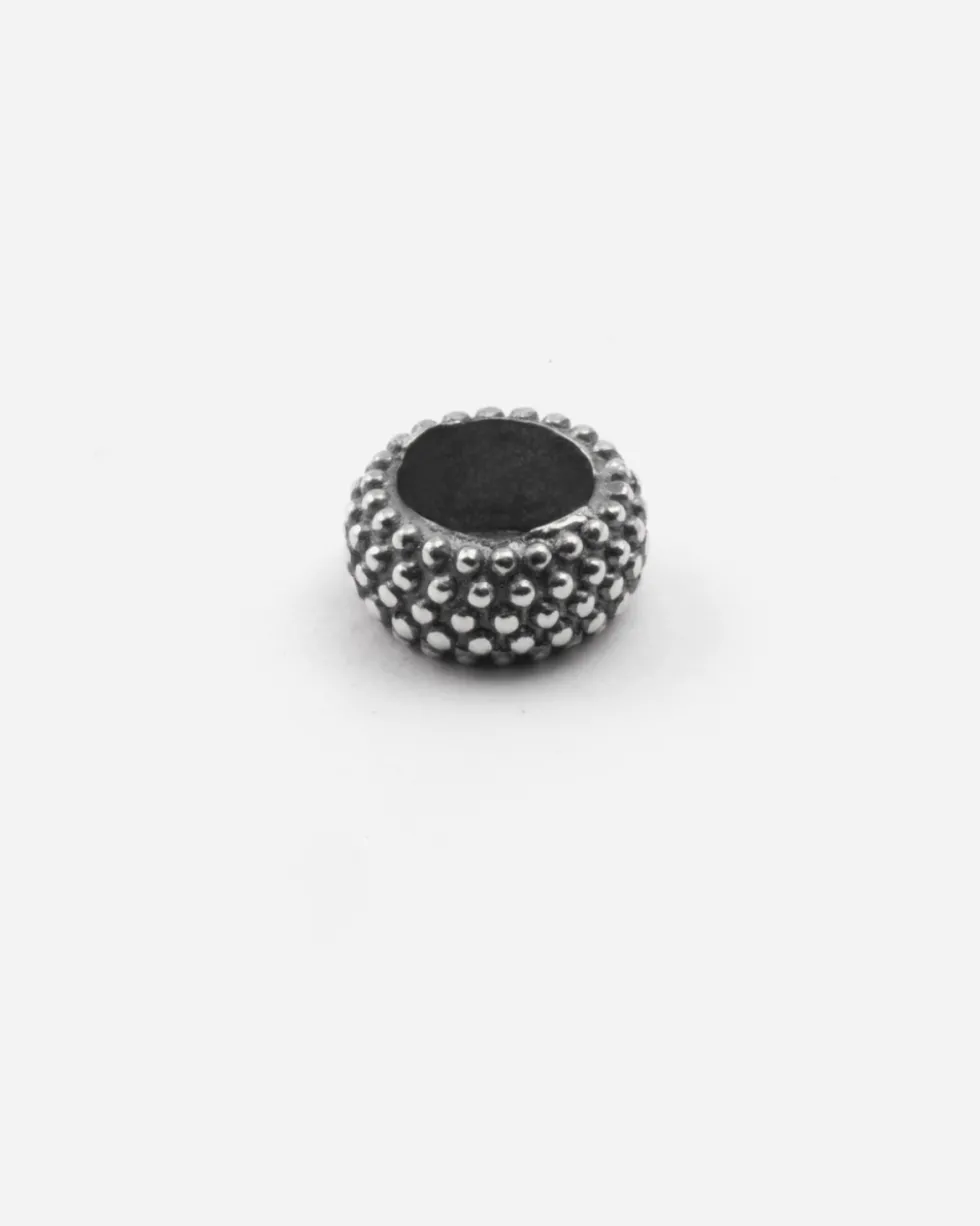 CHARM DISTANZIATORE PUNTINATO IN ARGENTO