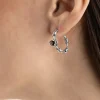 ORECCHINO A CERCHIO FILO SPINATO SOLITARIO IN ARGENTO CON BRILLANTE NERO